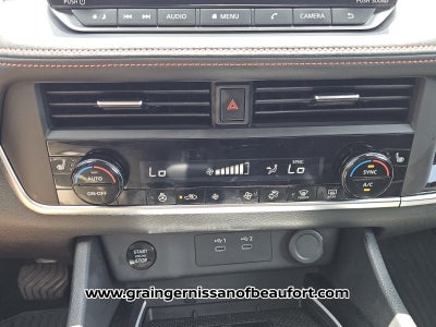 2025 Nissan Rogue Rock Creek