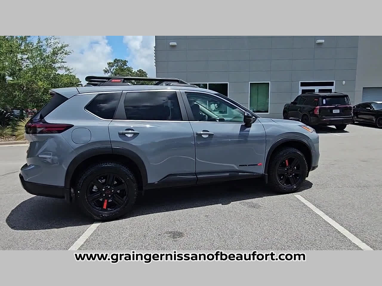 2025 Nissan Rogue Rock Creek