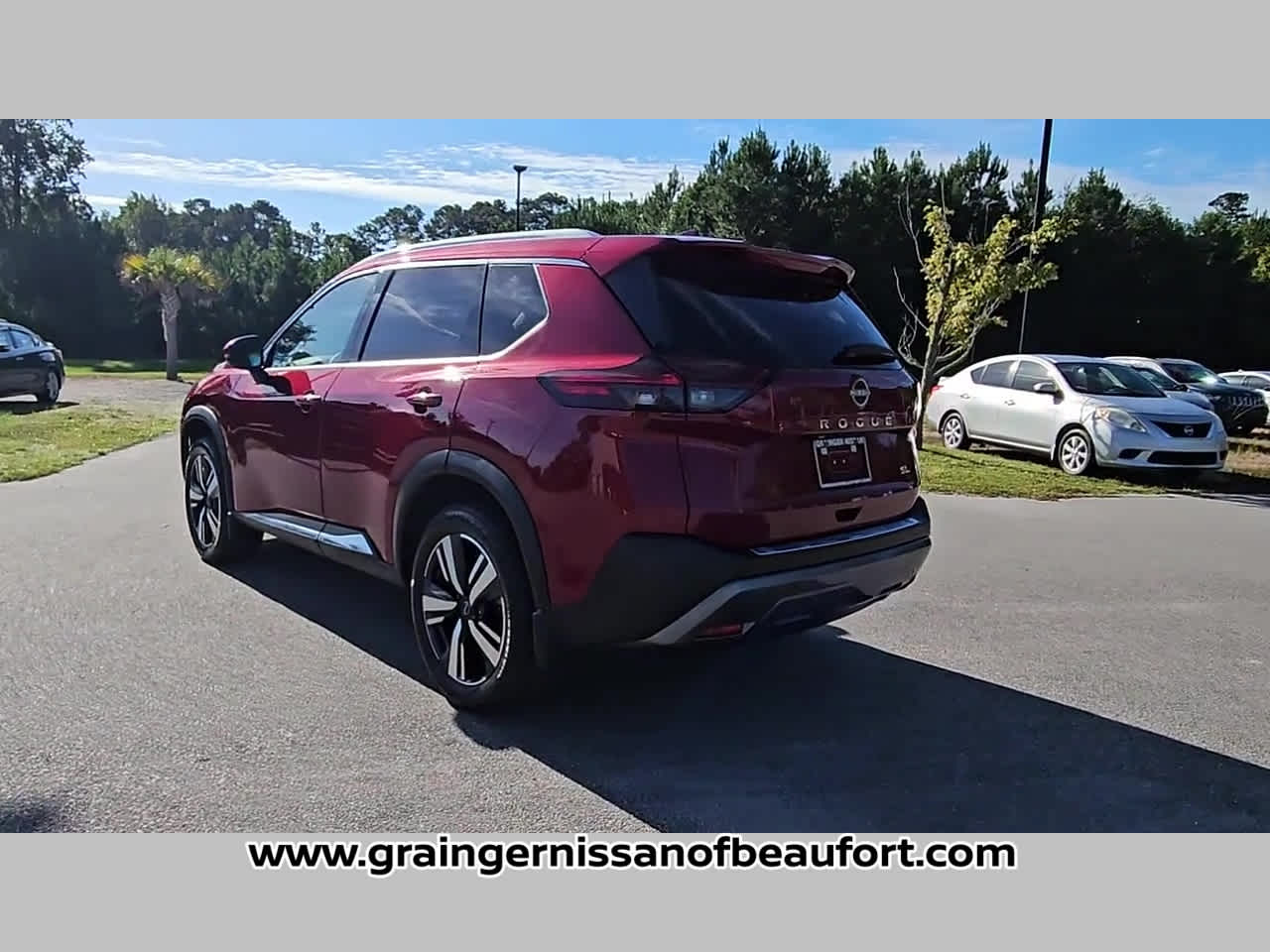 2023 Nissan Rogue SL