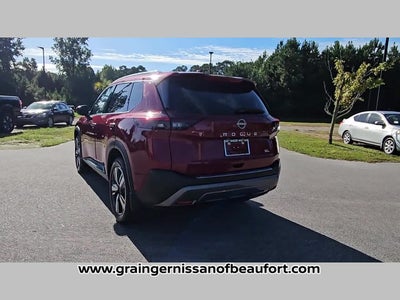 2023 Nissan Rogue SL