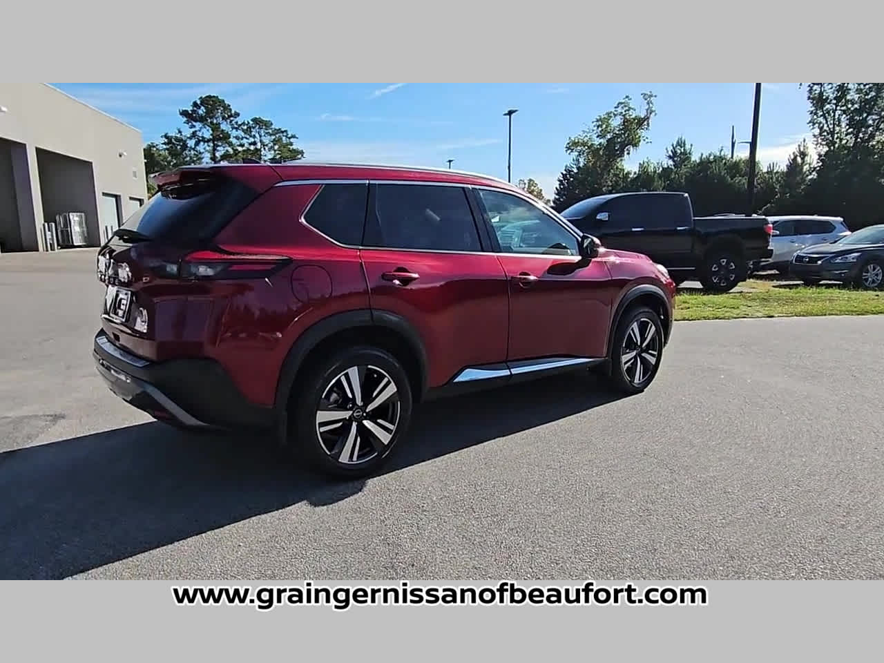 2023 Nissan Rogue SL