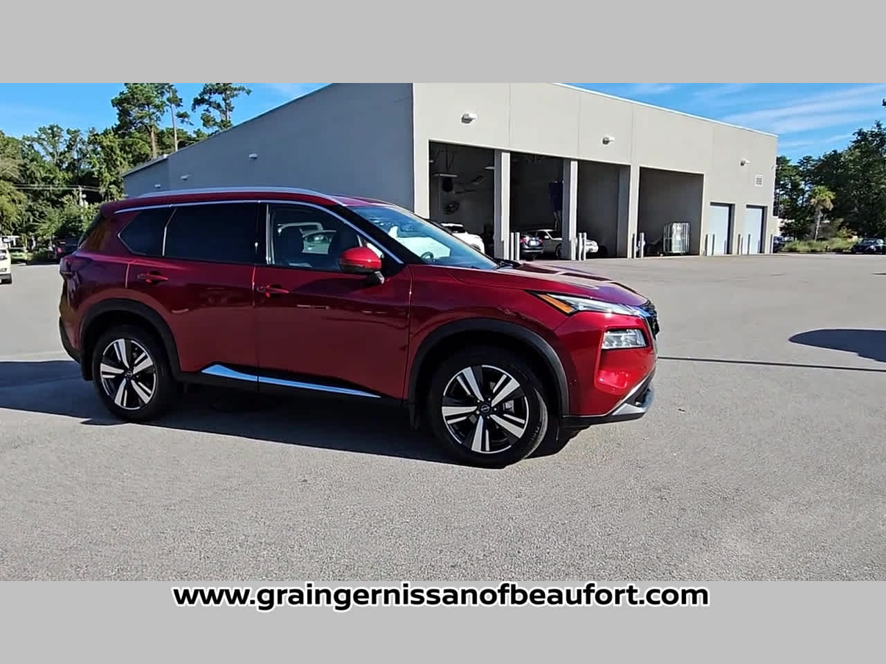 2023 Nissan Rogue SL