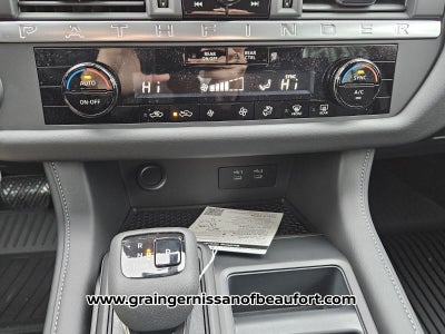 2026 Nissan Pathfinder S