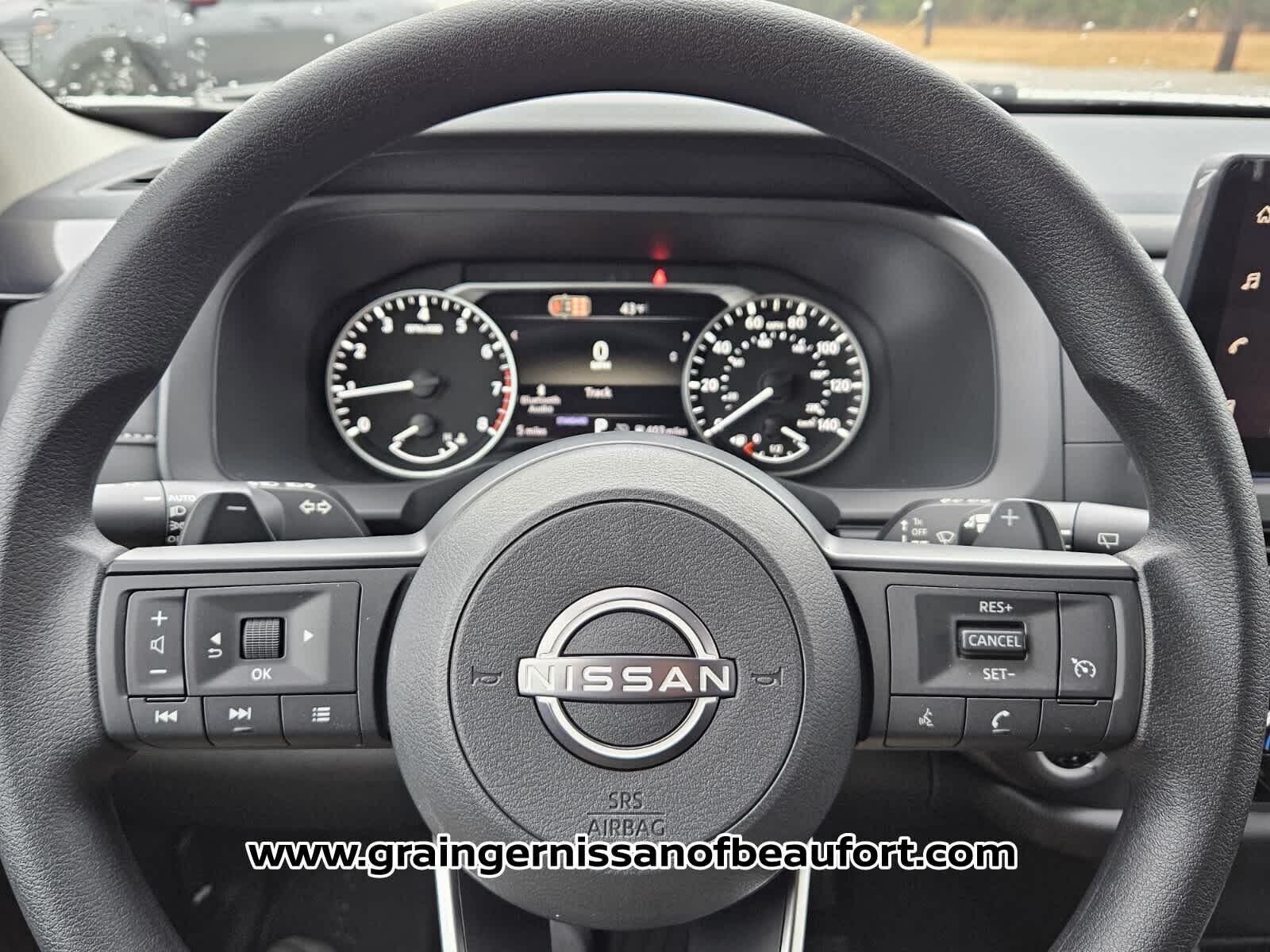 2026 Nissan Pathfinder S