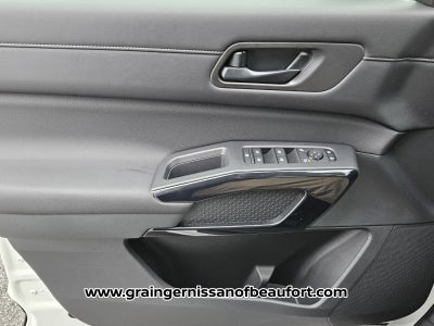 2026 Nissan Pathfinder S