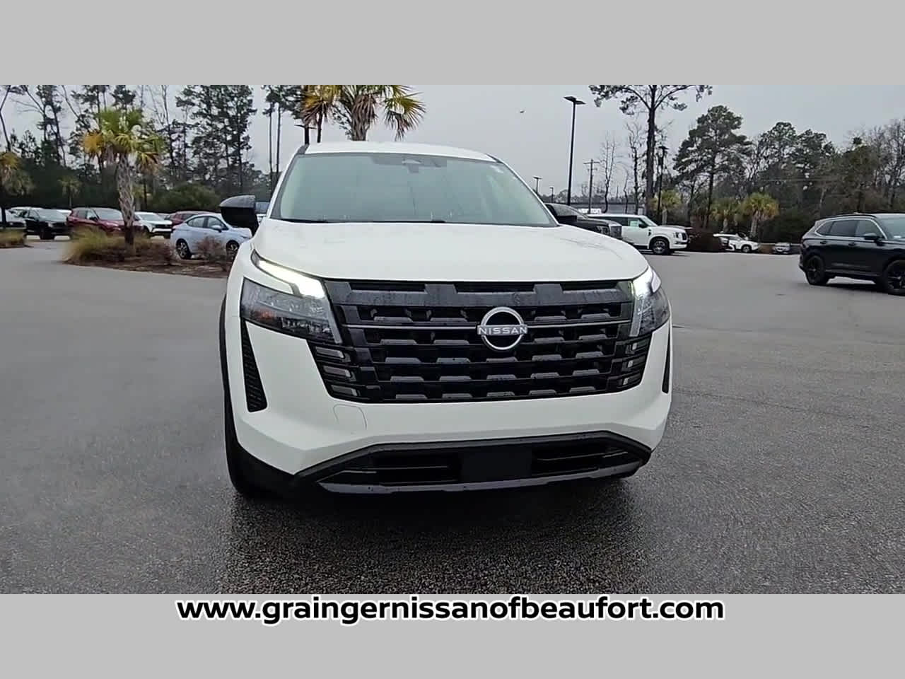 2026 Nissan Pathfinder S