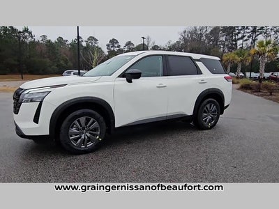 2026 Nissan Pathfinder S