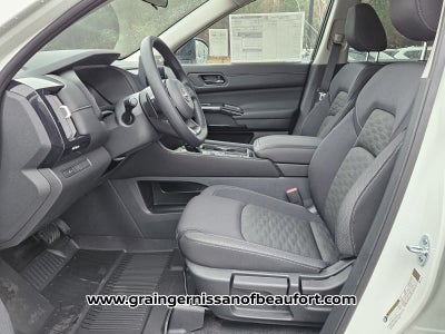 2026 Nissan Pathfinder S