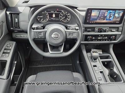 2026 Nissan Pathfinder S