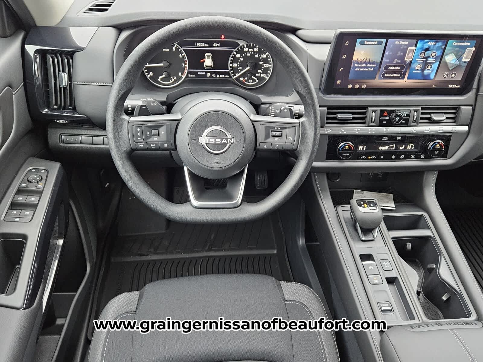 2026 Nissan Pathfinder S