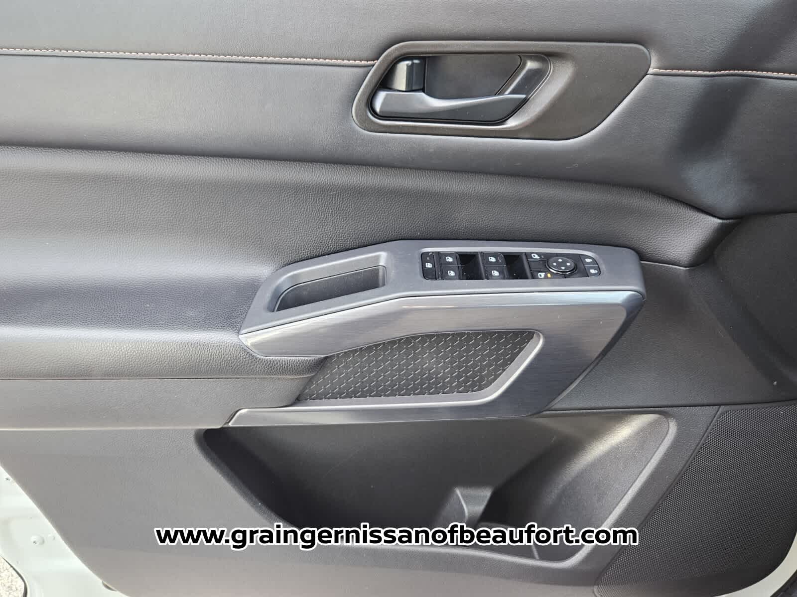 2023 Nissan Pathfinder Rock Creek