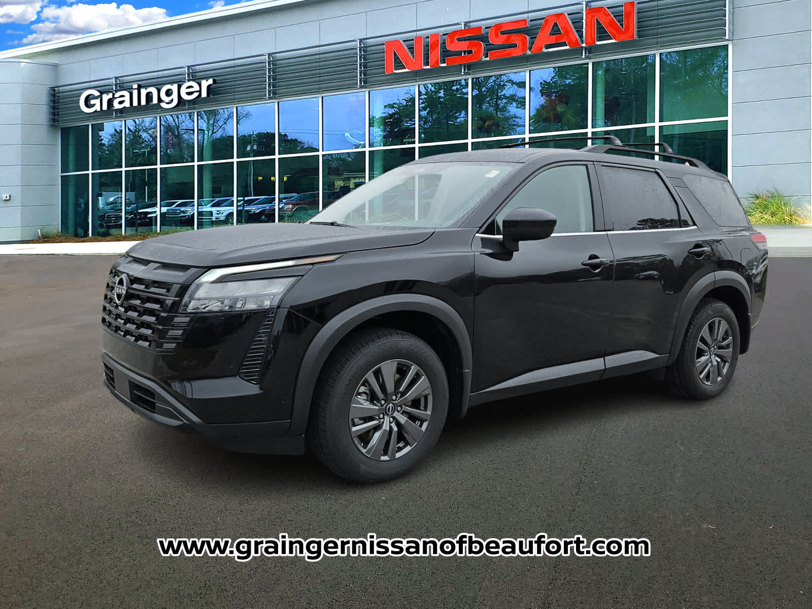 2026 Nissan Pathfinder SV