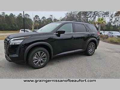 2026 Nissan Pathfinder SV