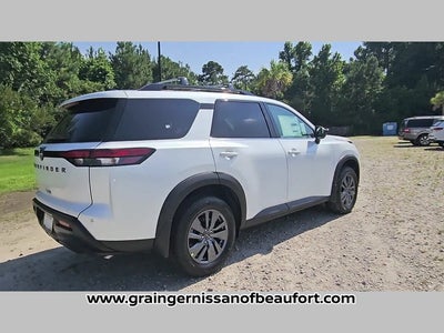 2026 Nissan Pathfinder SV