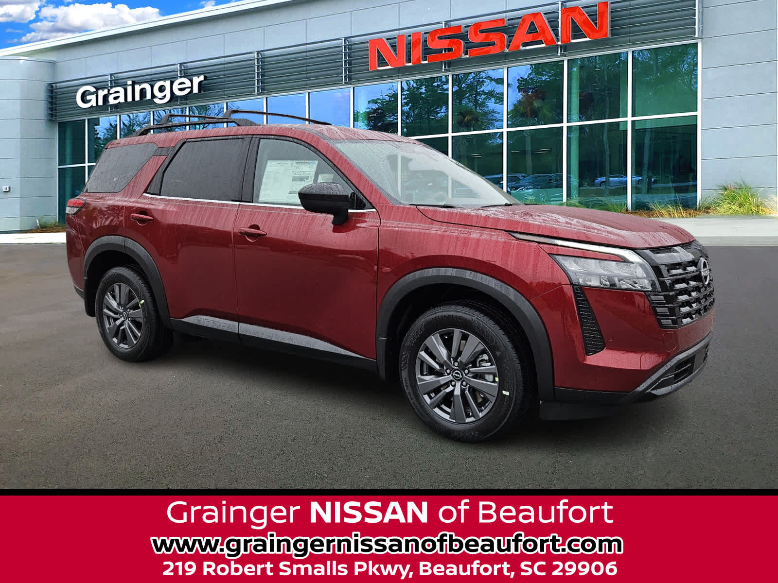 2026 Nissan Pathfinder SV