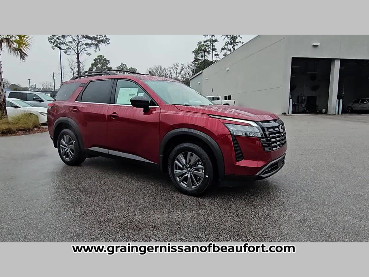 2026 Nissan Pathfinder SV