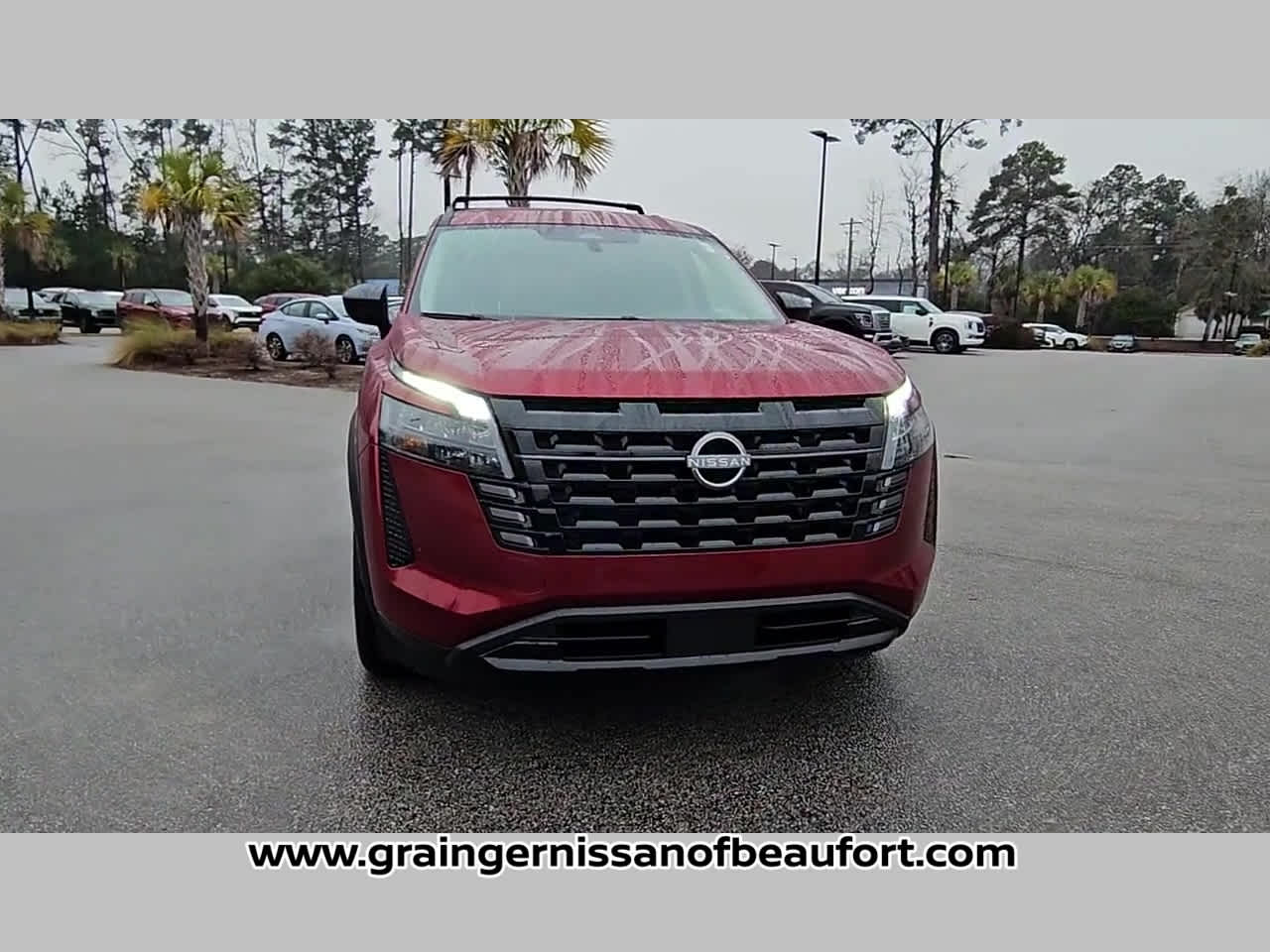 2026 Nissan Pathfinder SV