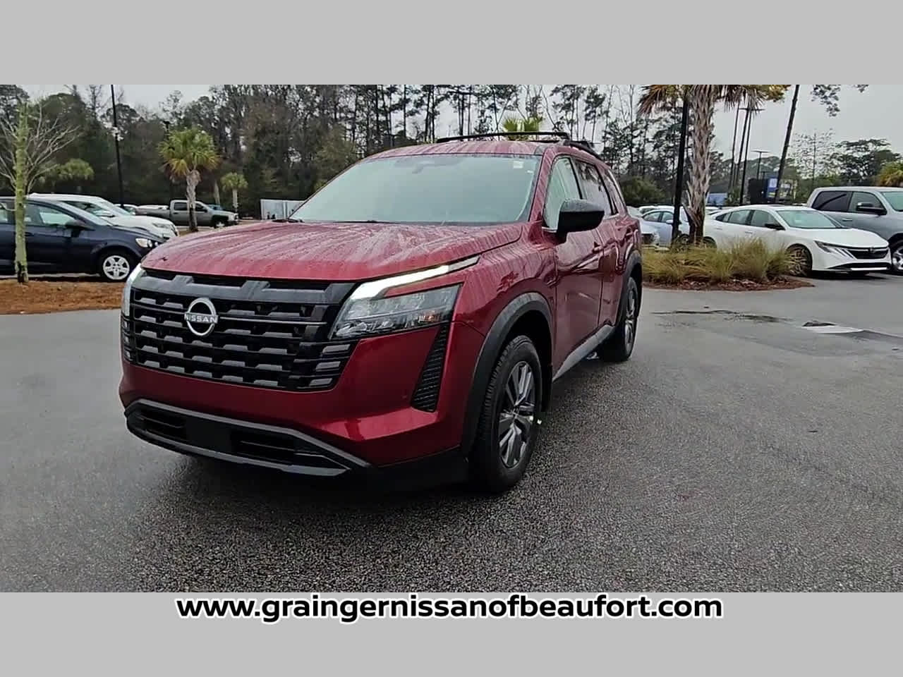 2026 Nissan Pathfinder SV