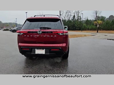 2026 Nissan Pathfinder SV