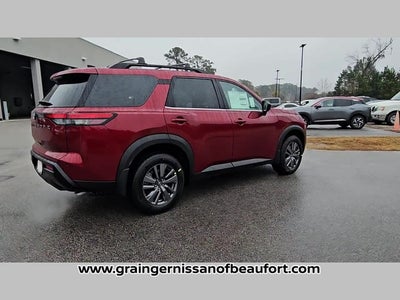 2026 Nissan Pathfinder SV