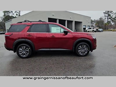 2026 Nissan Pathfinder SV