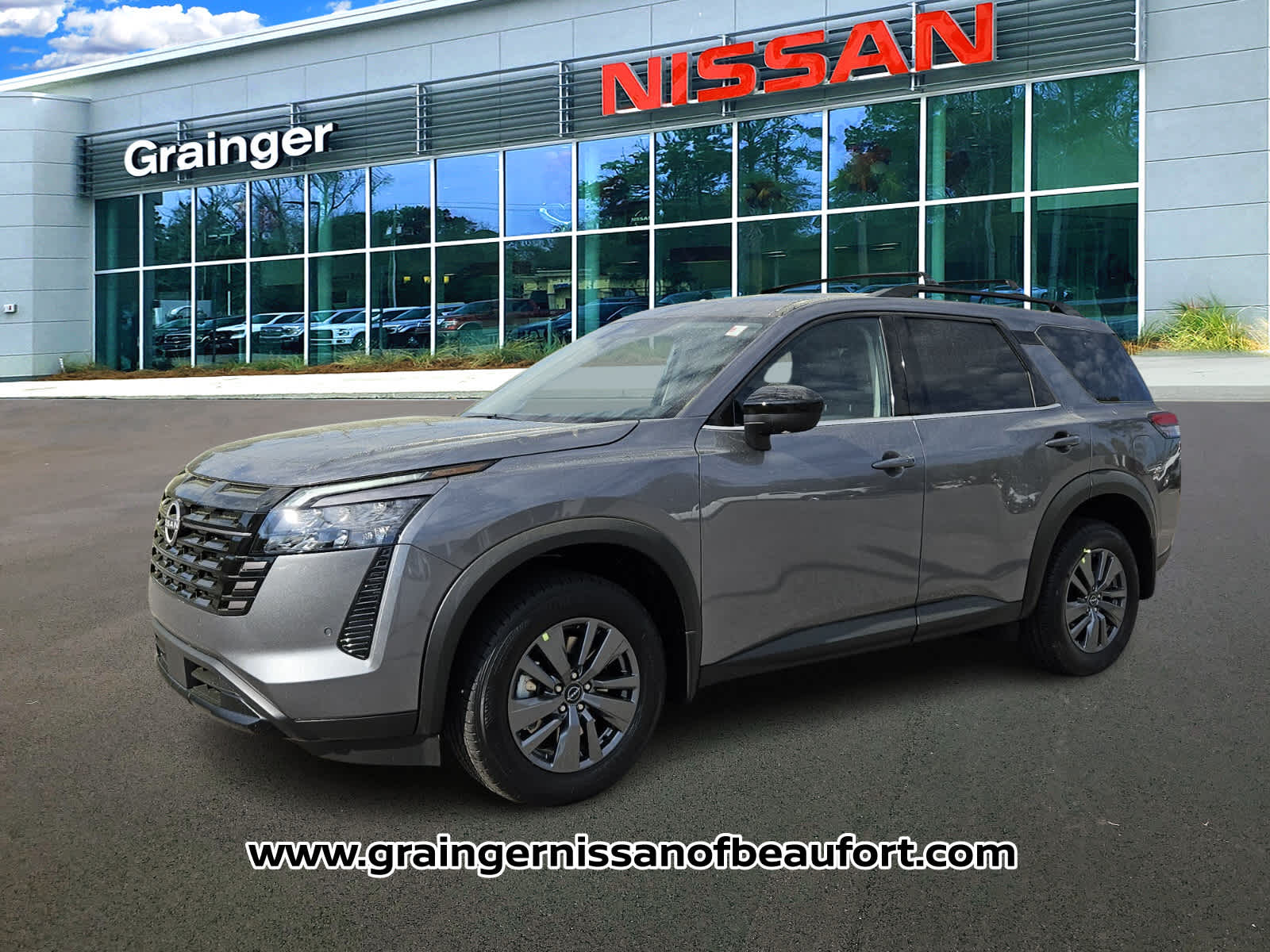 2026 Nissan Pathfinder SV