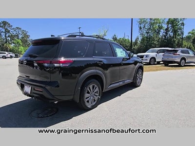 2026 Nissan Pathfinder SV