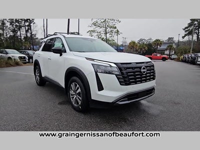 2026 Nissan Pathfinder SL