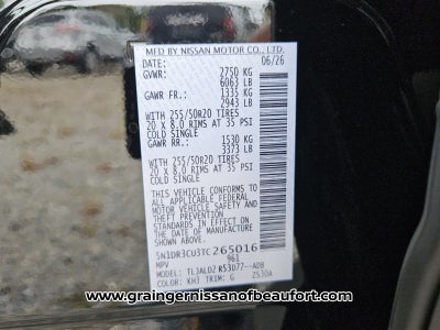 2026 Nissan Pathfinder SL