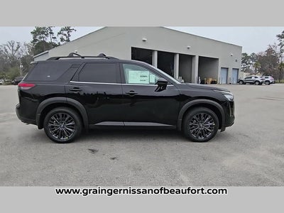 2026 Nissan Pathfinder SL