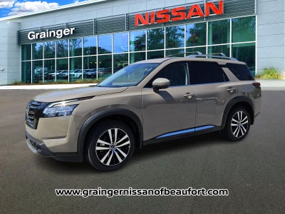 2023 Nissan Pathfinder Platinum