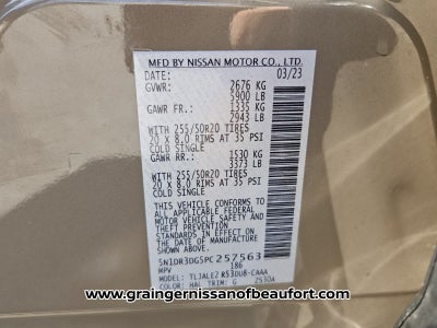 2023 Nissan Pathfinder Platinum