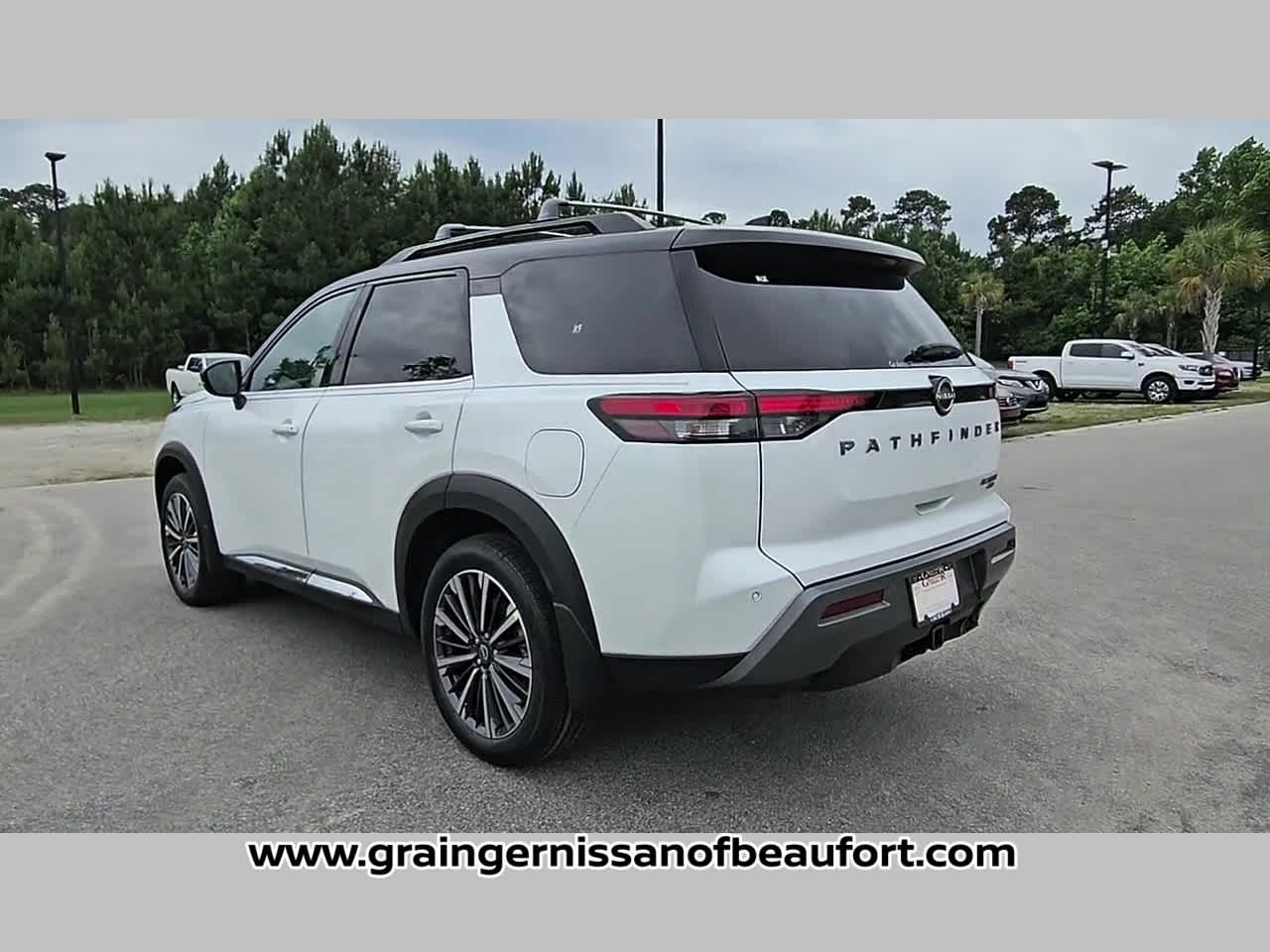 2026 Nissan Pathfinder Platinum