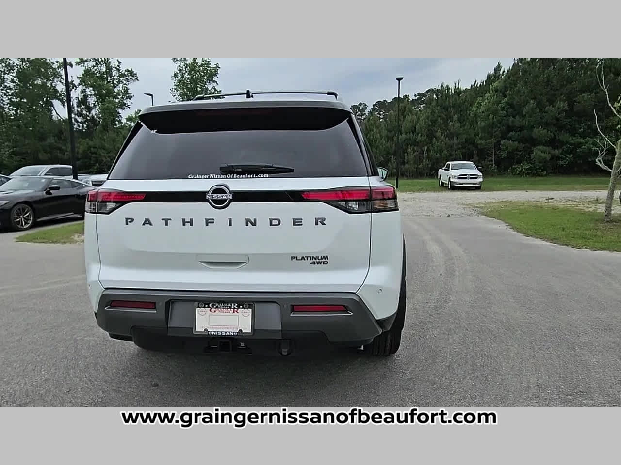 2026 Nissan Pathfinder Platinum