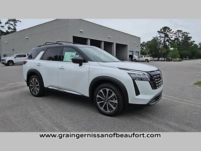 2026 Nissan Pathfinder Platinum