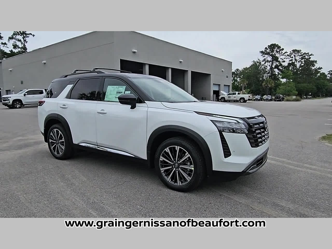 2026 Nissan Pathfinder Platinum