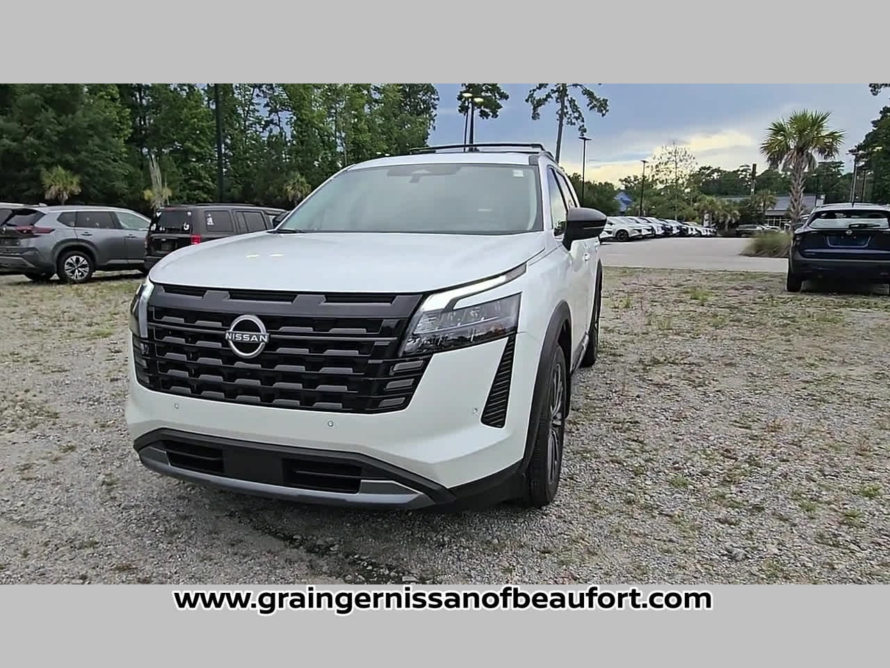 2026 Nissan Pathfinder Platinum