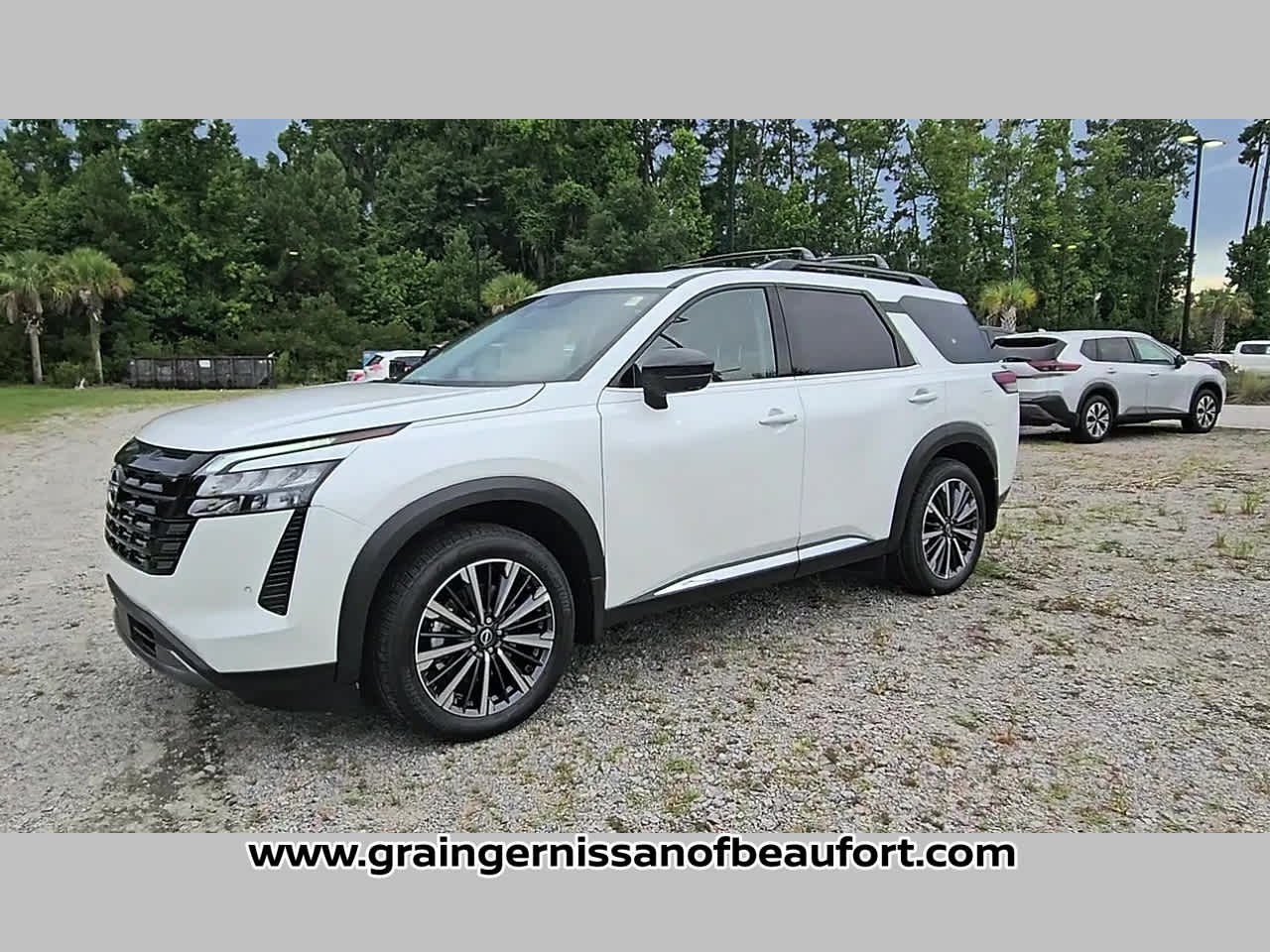 2026 Nissan Pathfinder Platinum