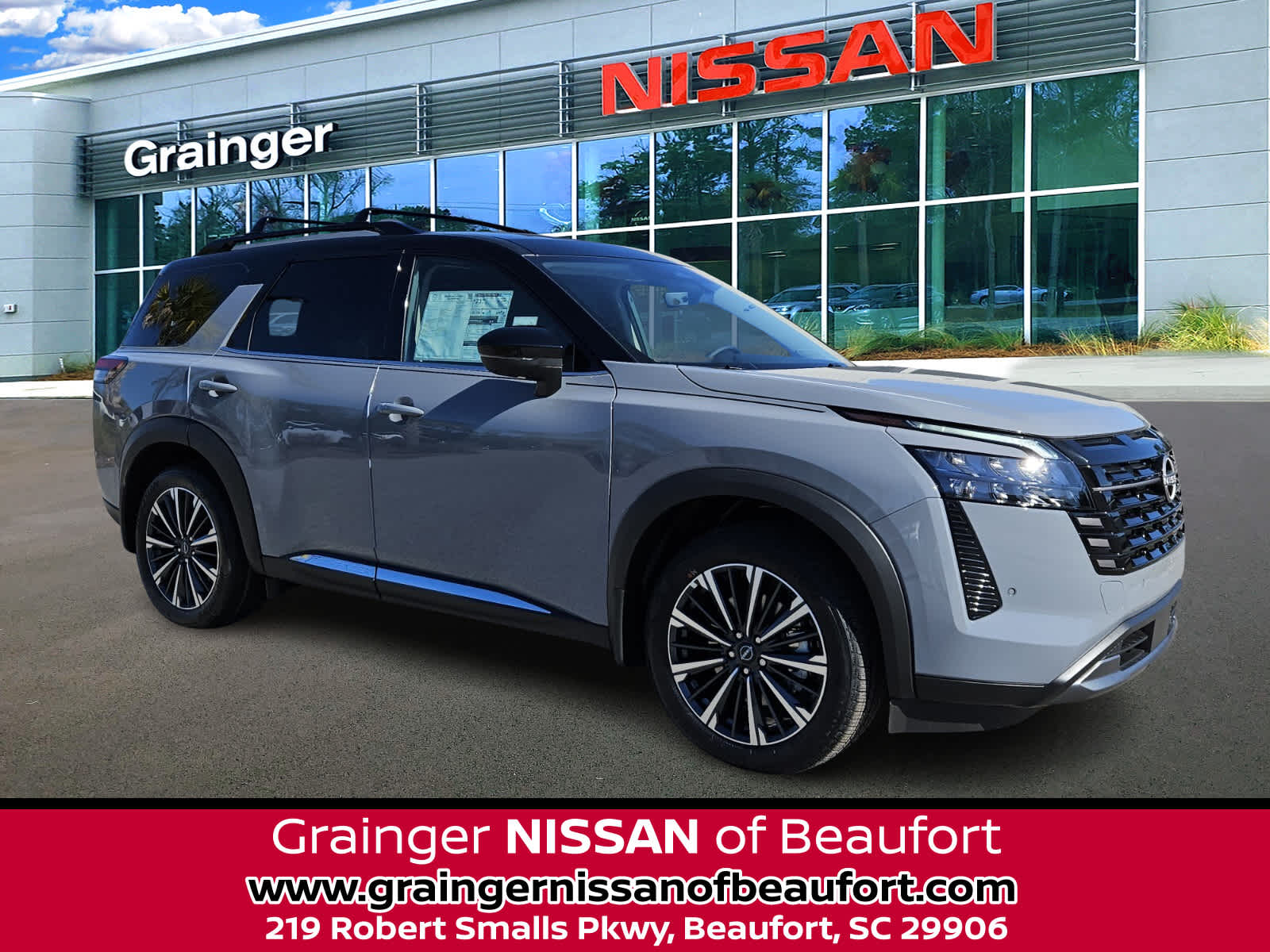 2026 Nissan Pathfinder Platinum