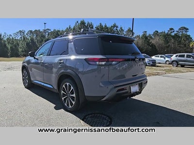 2026 Nissan Pathfinder Platinum