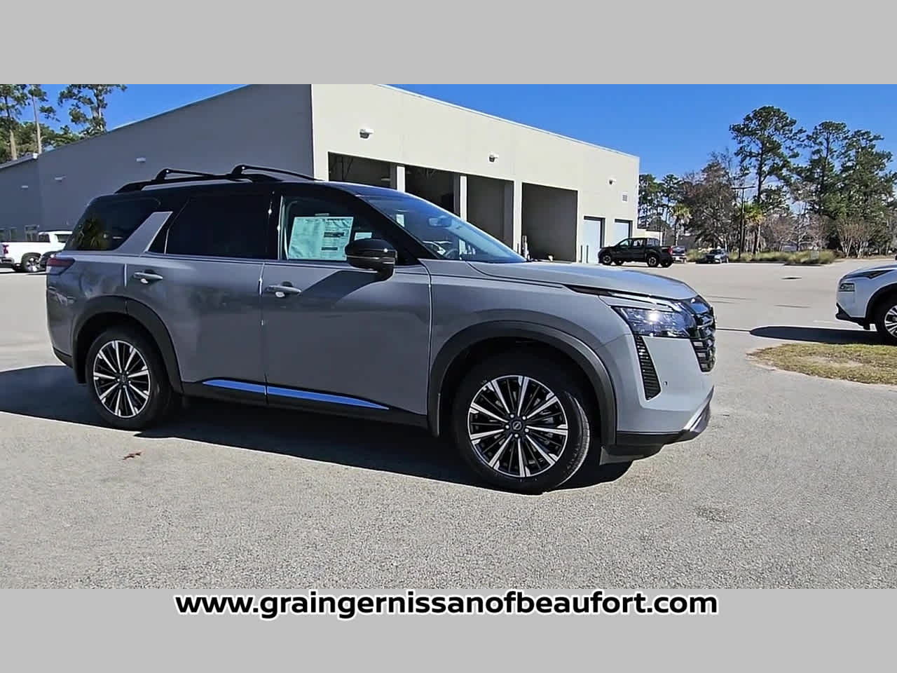 2026 Nissan Pathfinder Platinum