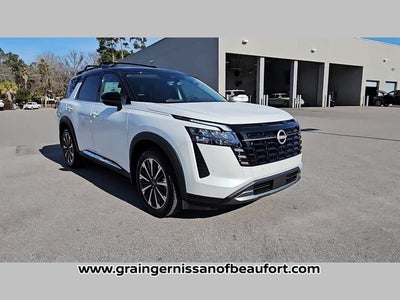 2026 Nissan Pathfinder Platinum