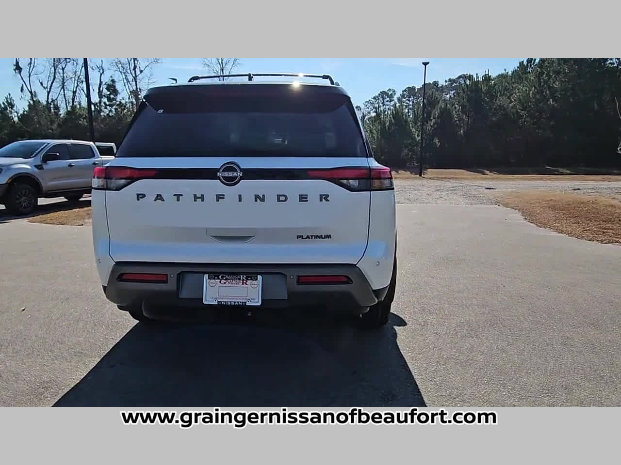 2026 Nissan Pathfinder Platinum