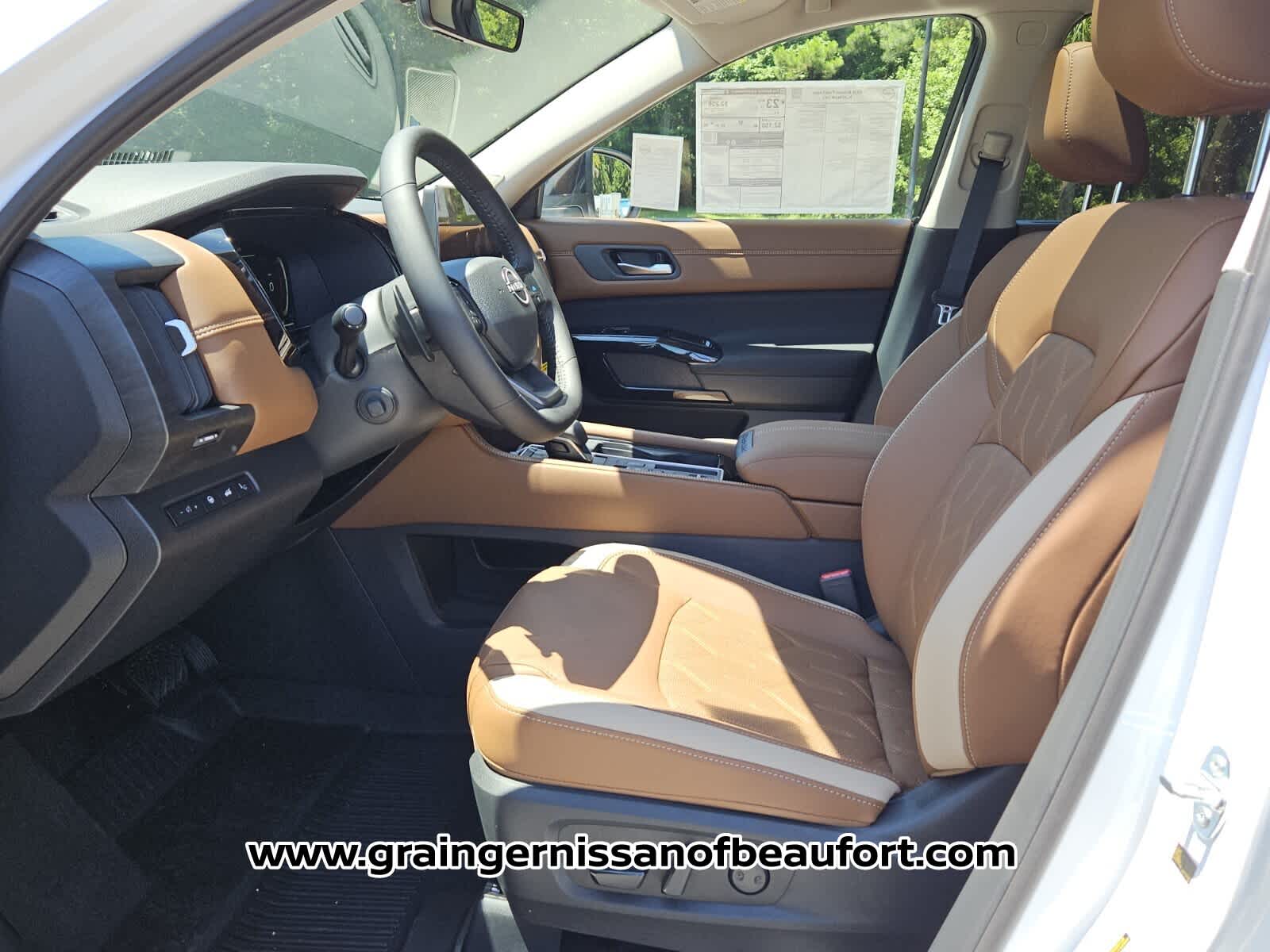 2026 Nissan Pathfinder Platinum
