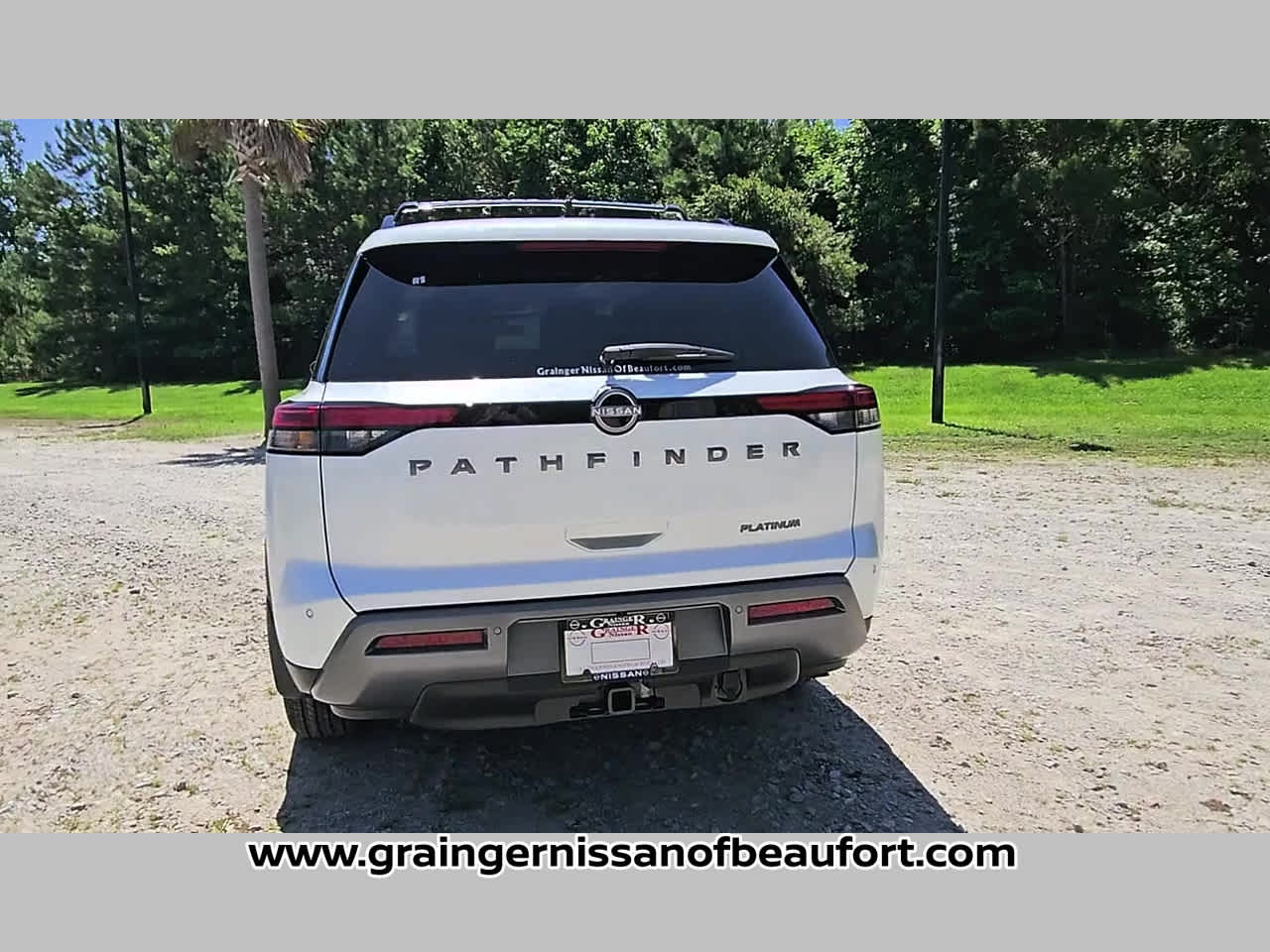 2026 Nissan Pathfinder Platinum