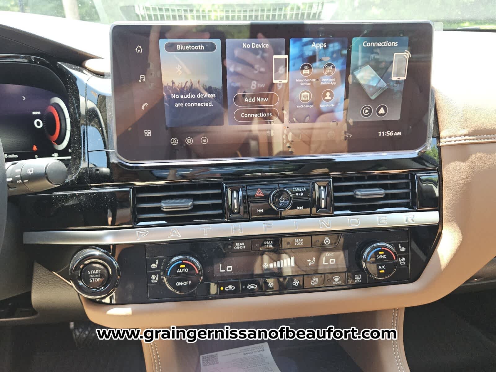 2026 Nissan Pathfinder Platinum