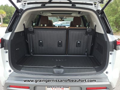 2026 Nissan Pathfinder Platinum