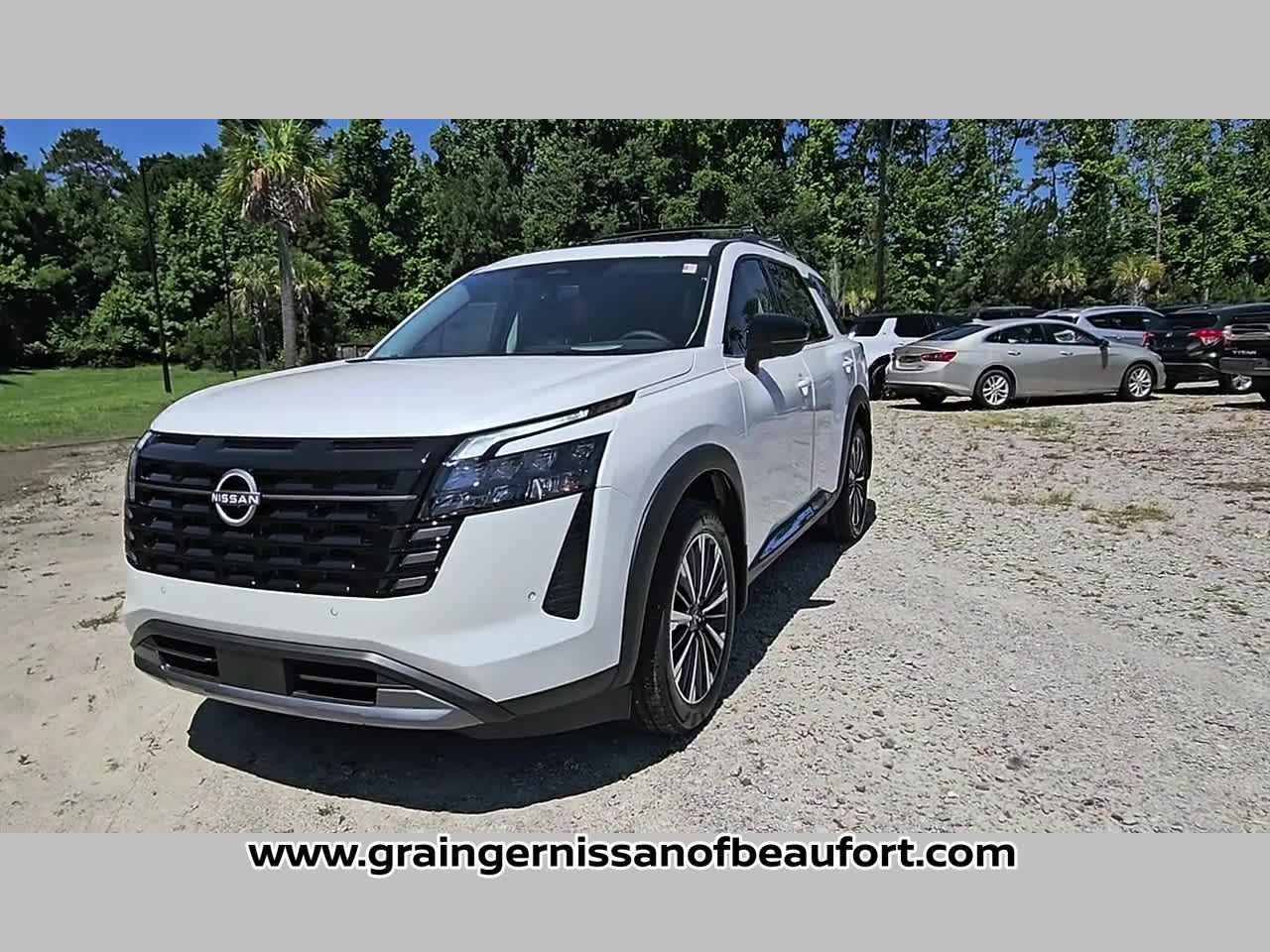 2026 Nissan Pathfinder Platinum