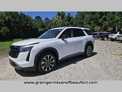 2026 Nissan Pathfinder Platinum