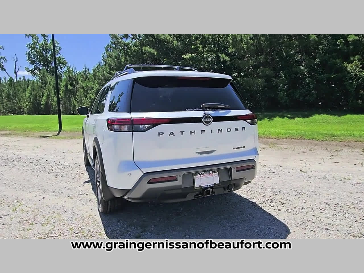 2026 Nissan Pathfinder Platinum